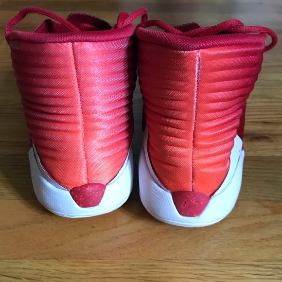 Red Nike Basketball Shoes - Picture 3 of 7